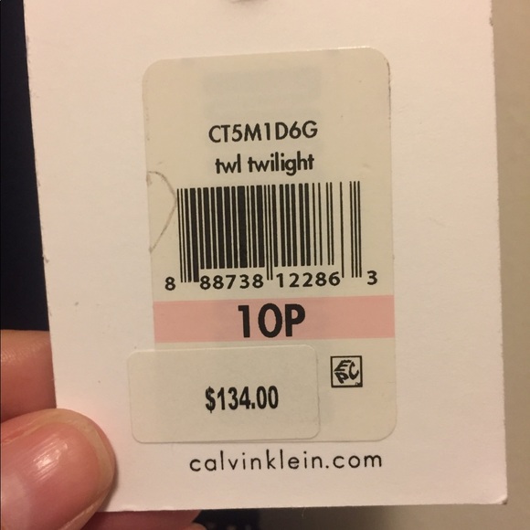 Calvin Klein dress - Picture 3 of 3